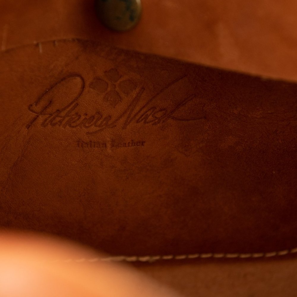 Patricia Nash Barcellona Purse Saddle Bag Tooled 100% Leather Camel Brown - Picture 5 of 12